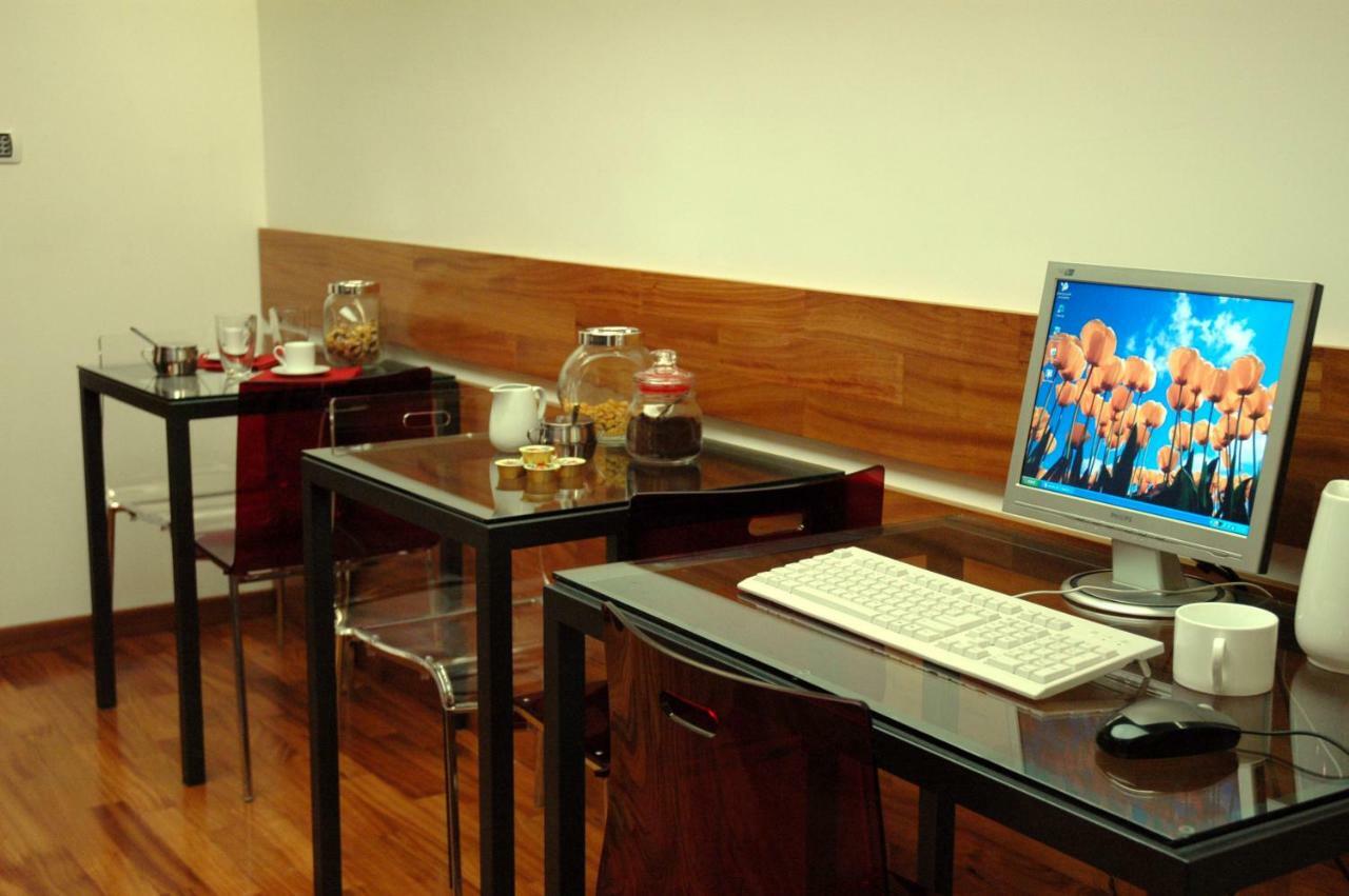 B&B Bed And Business Rzym Zewnętrze zdjęcie